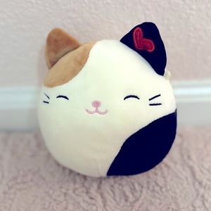 Cam the cat 5 inch squishmallow